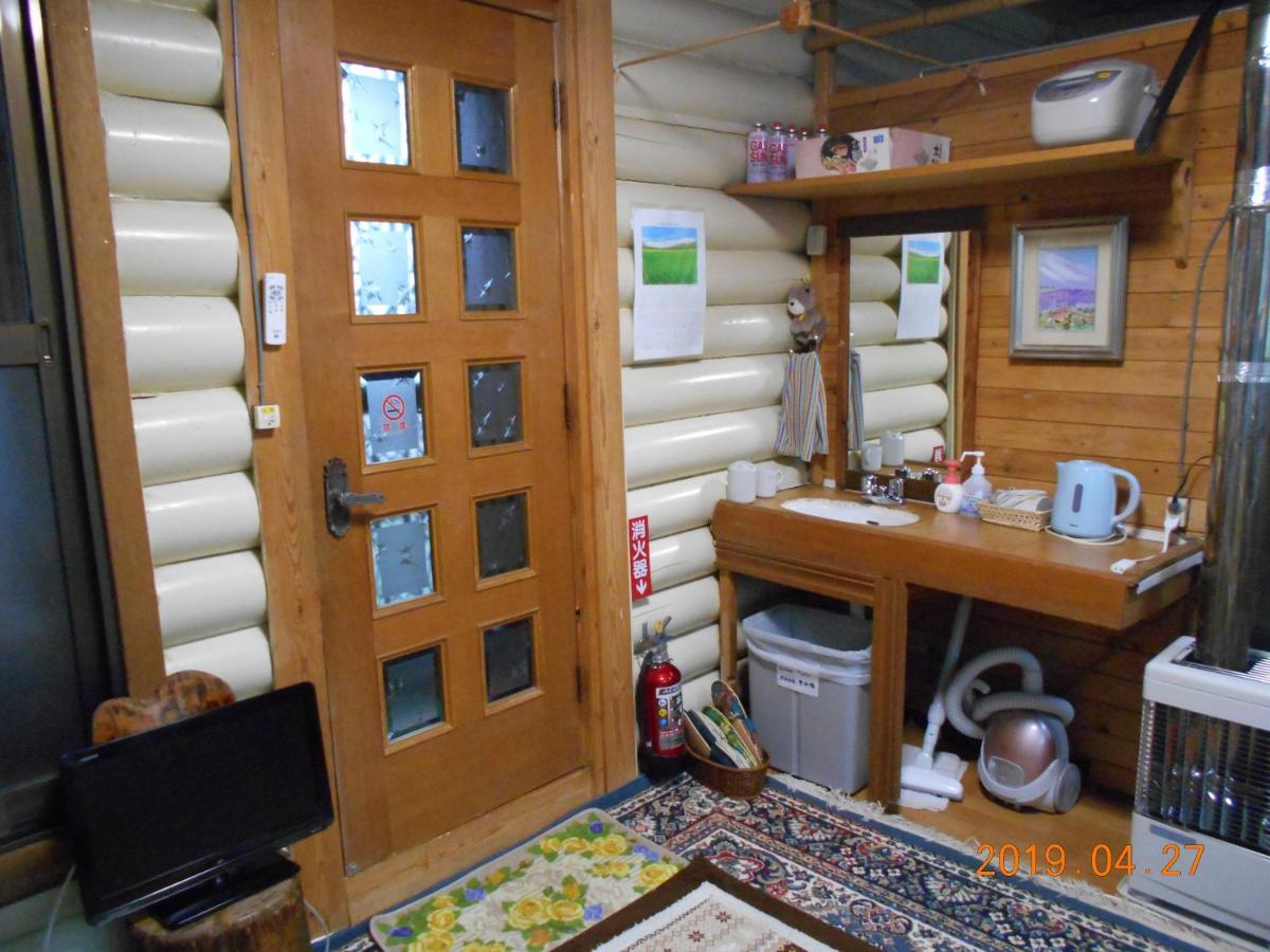 Villa Log Yukari à NakaNakafurano Extérieur photo