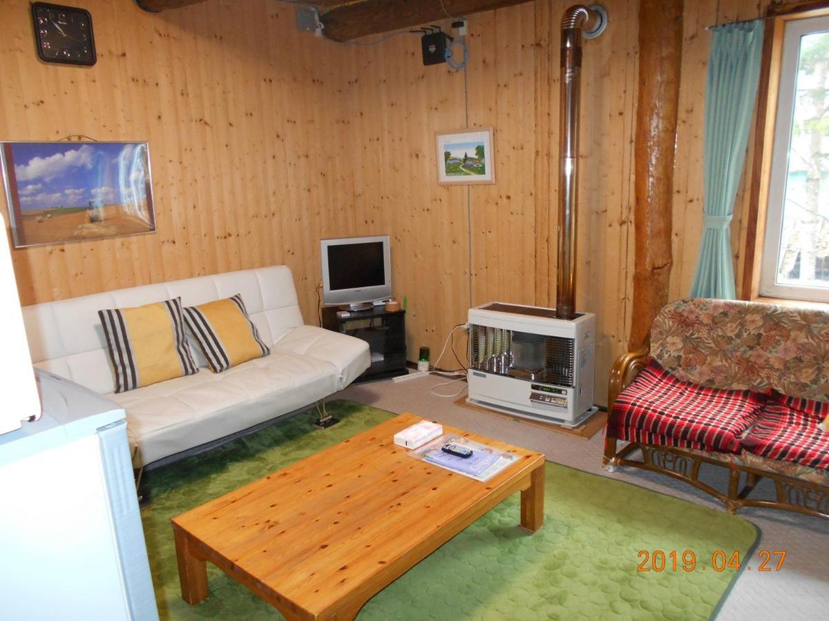 Villa Log Yukari à NakaNakafurano Extérieur photo