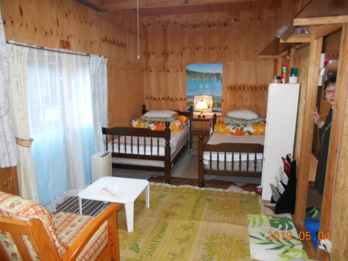 Villa Log Yukari à NakaNakafurano Extérieur photo